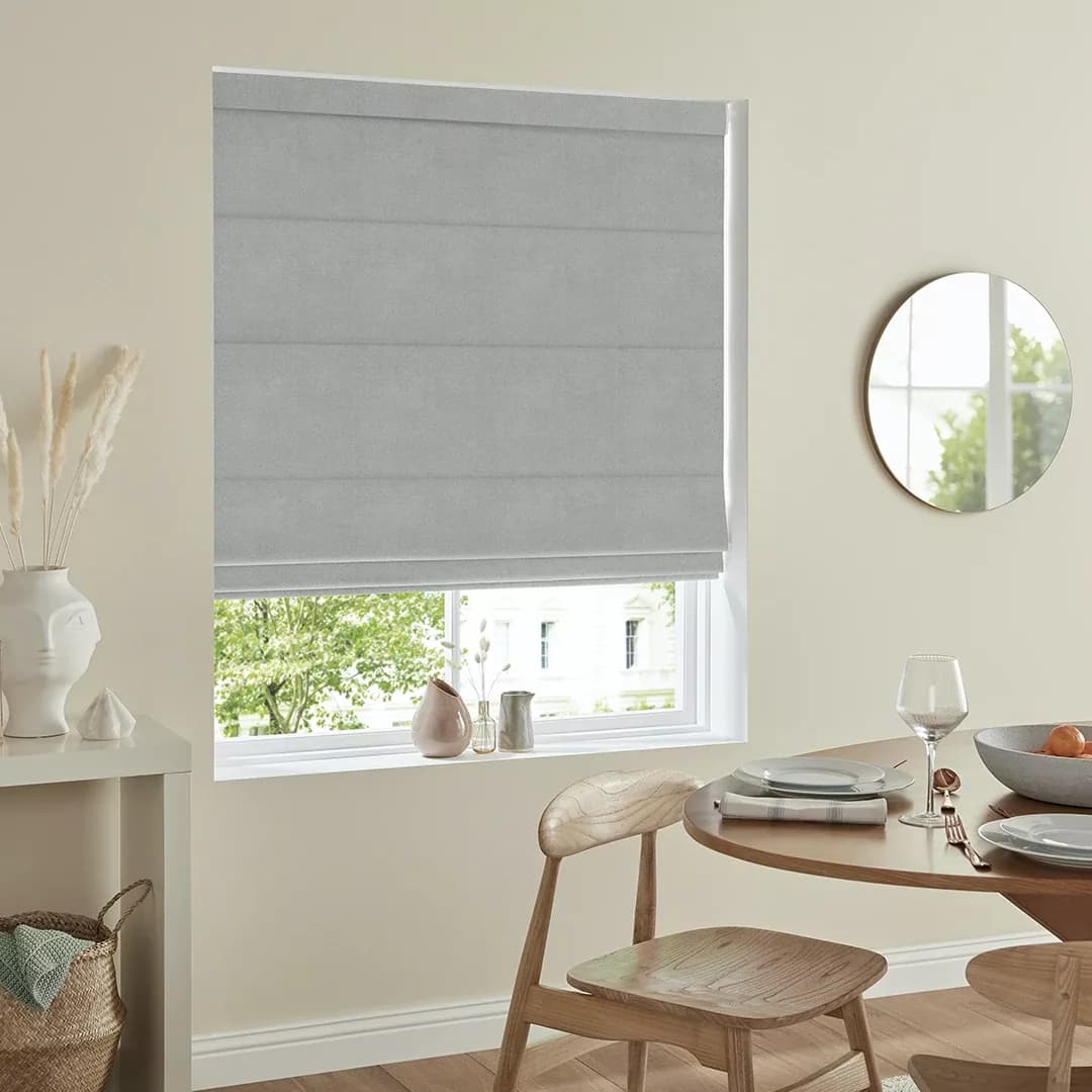 Blackout Roman blinds 